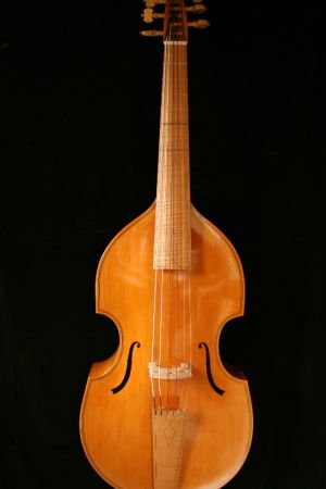 Violone in G, vrij naar een voorbeeld van Ernst Busch (ca. 1630)